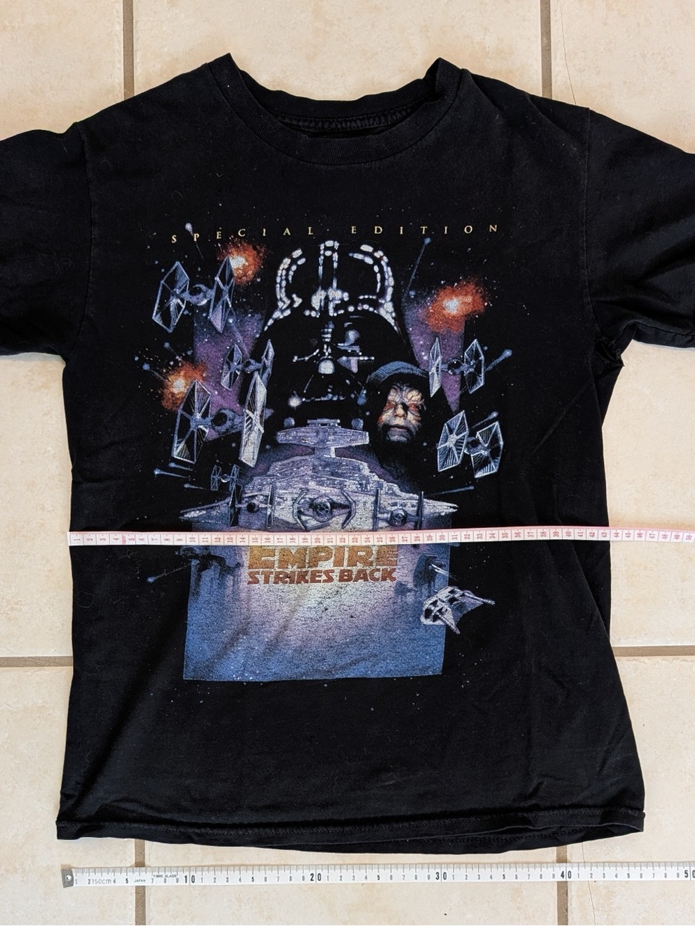 100% Cotton Distressed Star Wars Men’s Tee Size S The Empire Strikes Back Vader - Picture 5 of 10